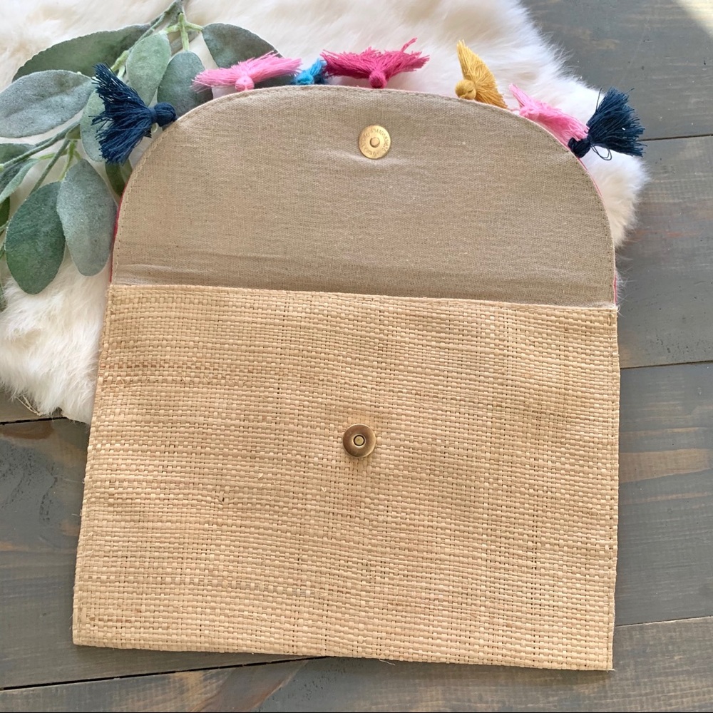 Boho Straw Clutch Purse Multicolored Tassels - Picture 5 of 6